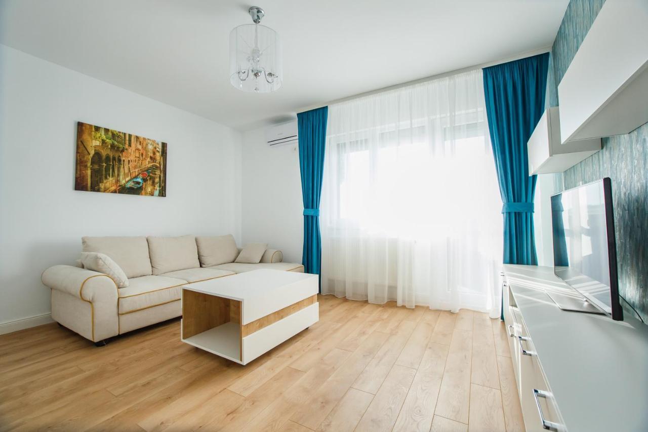 Fantastic Apartment At Prima Residence Oradea Exterior foto
