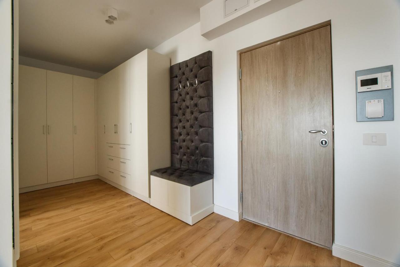 Fantastic Apartment At Prima Residence Oradea Exterior foto